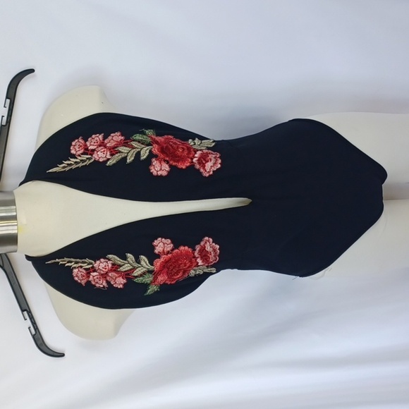 Discovery Tops - Discovery Black Floral Applique Halter Bodysuit, L